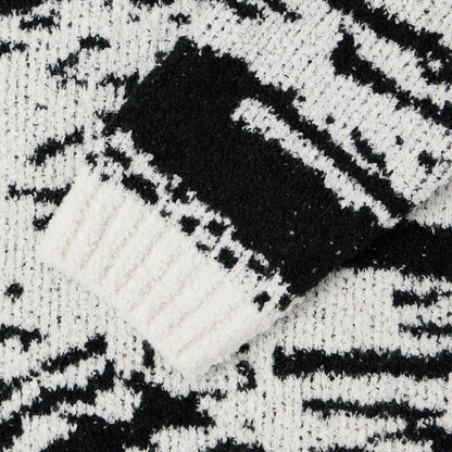 Panku Sweater White / Black