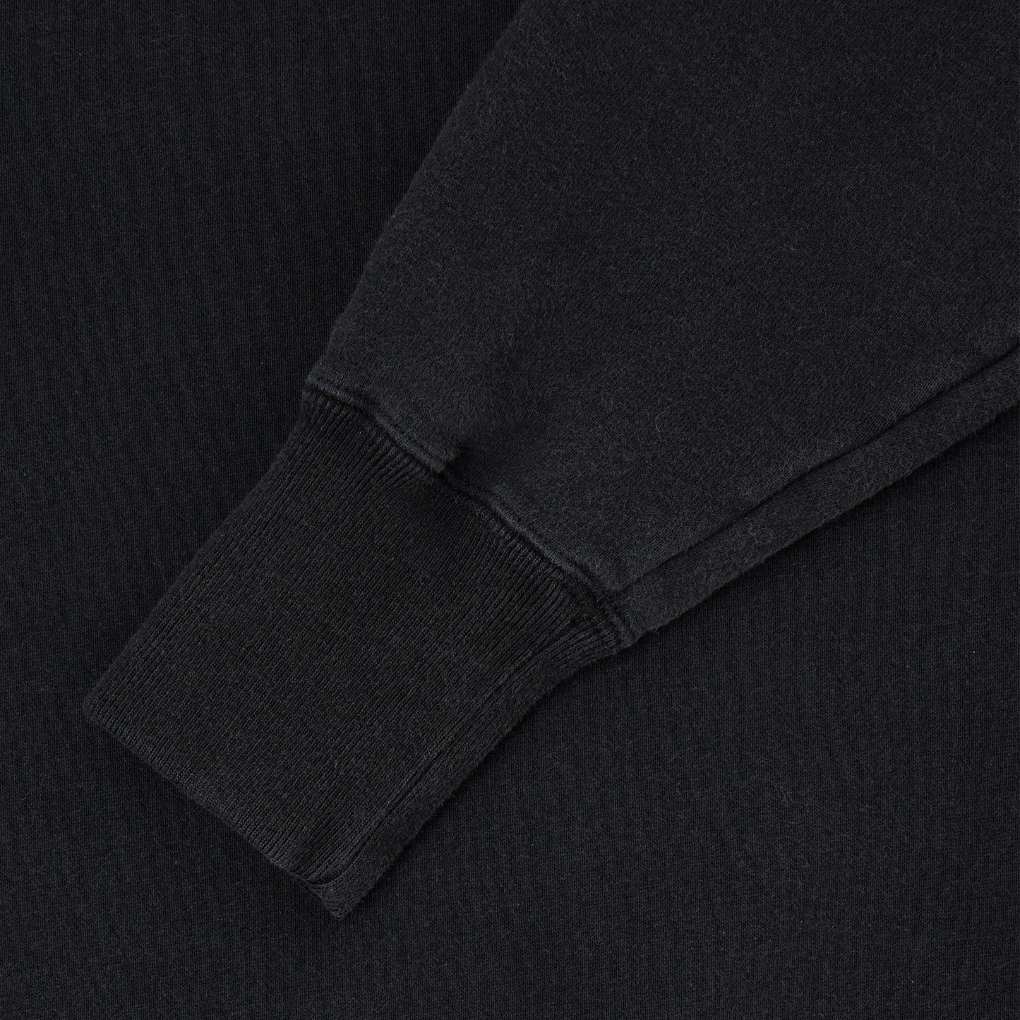 Raglan-Sleeve Crew Black