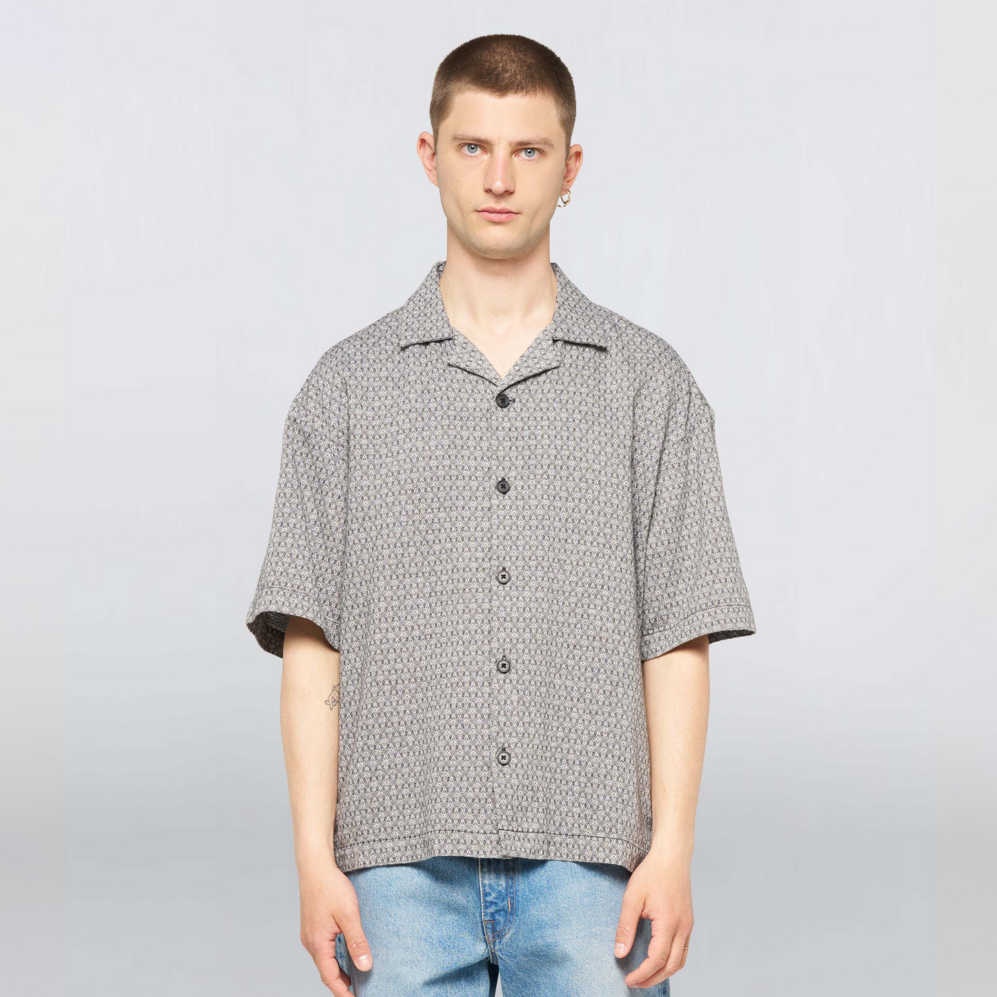 Saga Shirt Black / White (Kaleidoscope Weave)
